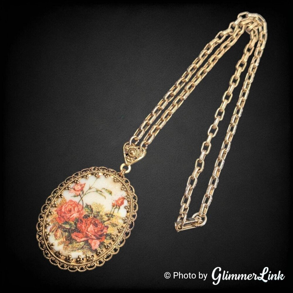 Vintage Sugar Coated Floral Cameo Pendant Necklace Gold Tone Roses Oval Pendant